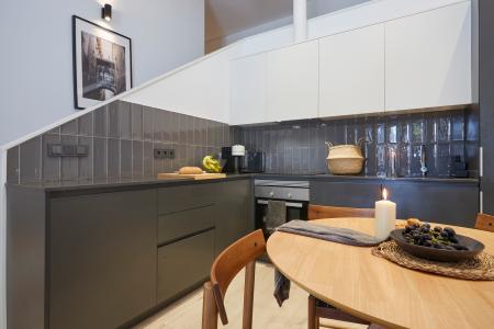 Apartamento en alquiler temporal con dos dormitorios y despacho