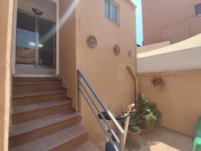 Alquiler de casa adosada en el barrio de Horta