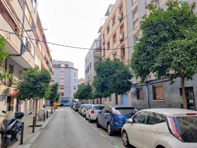 Piso reformado con 2 habitaciones