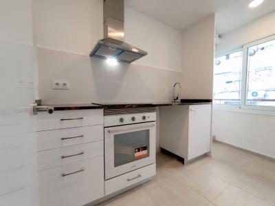 Piso reformado con 2 habitaciones