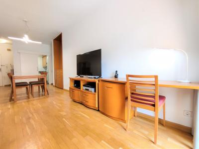 Piso con 4 habitaciones y terraza