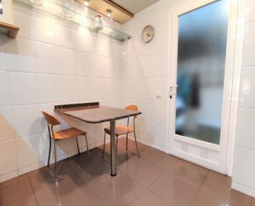 Piso con 4 habitaciones y terraza