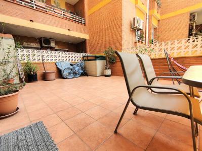 Piso con 4 habitaciones y terraza