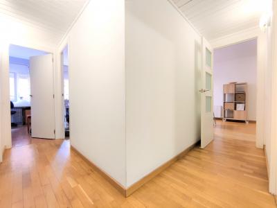 Piso con 4 habitaciones y terraza