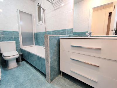 Piso con 4 habitaciones y terraza