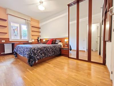 Piso con 4 habitaciones y terraza