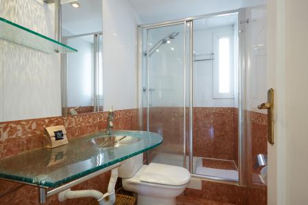 Квартира в Кратковременная аренда в Barcelona Paseo De Gracia - Aragó