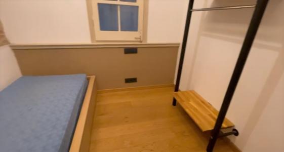 Piso con 2 habitaciones en el centro