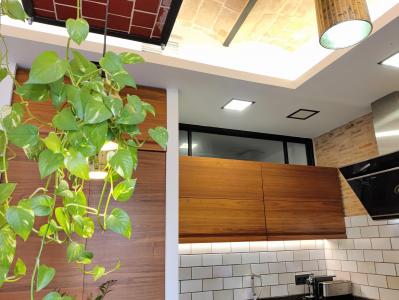 Piso con 2 habitaciones en el centro