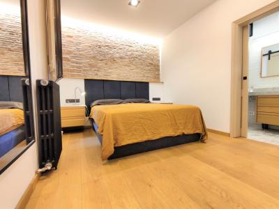 Piso con 2 habitaciones en el centro