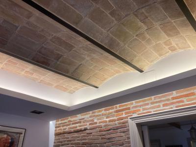 Piso con 2 habitaciones en el centro