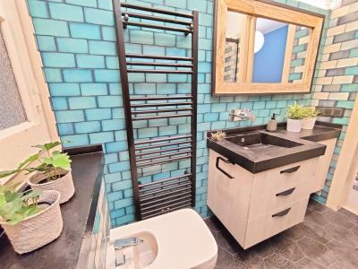 Piso con 2 habitaciones en el centro