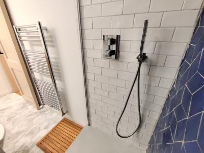 Piso con 2 habitaciones en el centro