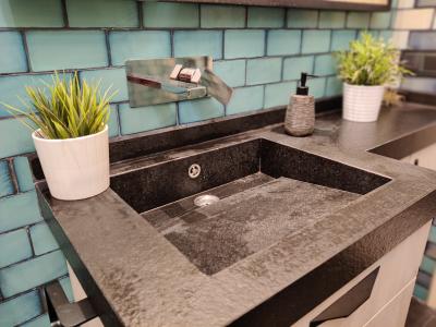 Piso con 2 habitaciones en el centro