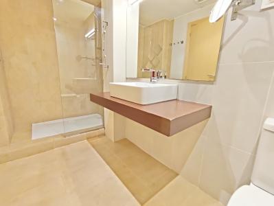 Dúplex semi-amueblado con aire acondicionado