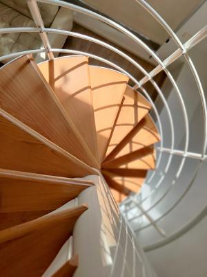 Dúplex semi-amueblado con aire acondicionado