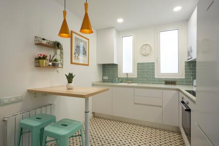 Bonito piso de alquiler en Sagrada Familia 