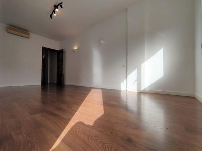 Piso en alquiler de 3 habitaciones