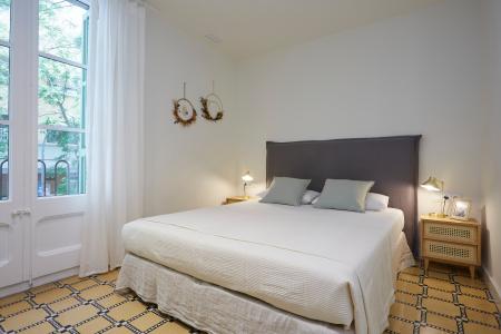 Appartamento in Affitto a Barcelona Santaló - Laforja (limpieza Semanal Incluida)