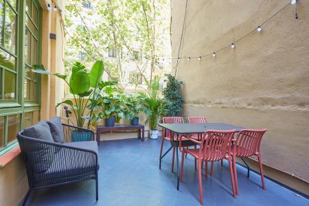 Appartamento in Affitto a Barcelona Santaló - Laforja (limpieza Semanal Incluida)