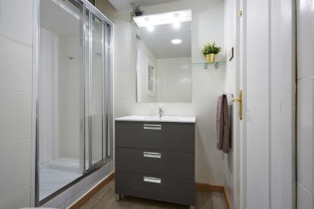 Pis en Lloguer a Barcelona Sant Dalmir - Santa Rosalia (min 6 Meses)
