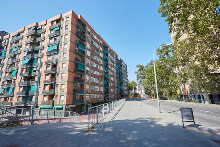 Apartamento en alquiler temporal de 4 habitaciones en Sant Martí