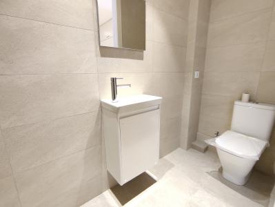 Piso reformado con 2 habitaciones
