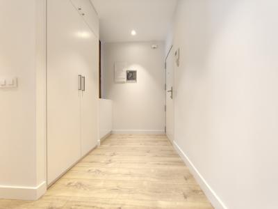 Piso reformado con 2 habitaciones