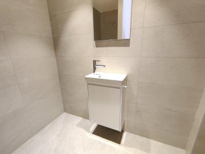 Piso reformado con 2 habitaciones