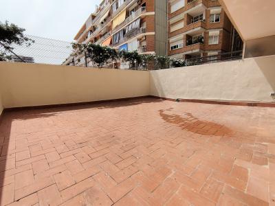 Piso reformado con 2 habitaciones