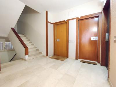 Piso reformado con 2 habitaciones