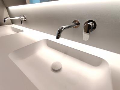 Piso de obra nueva en el centro de Barcelona para alquiler 