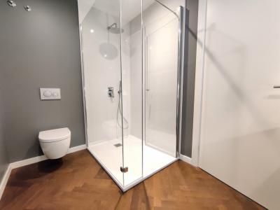 Piso de obra nueva en el centro de Barcelona para alquiler 