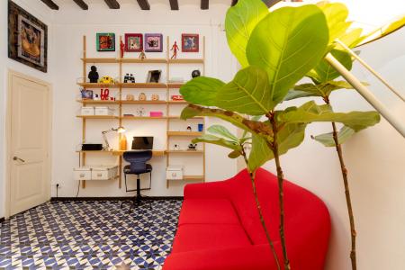 Pis en Lloguer a Barcelona Cometa - Carrer De La Ciutat (min. 6 Months)