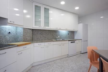 Pis en Lloguer a Barcelona Ronda Sant Pau - Paral·lel