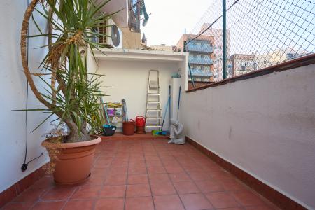 Bonito apartamento de 70m2 en Eixample de Barcelona