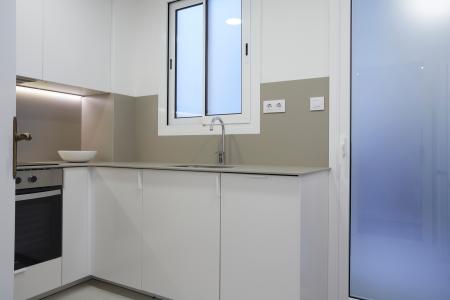 Bonito piso en el Hospital Clínic