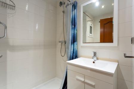 Apartamento de alquiler en carrer Joan Güell-Can Bruixa