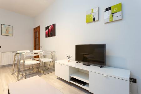 Apartamento de alquiler en carrer Joan Güell-Can Bruixa