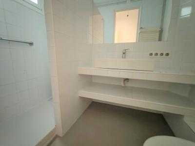 Piso con 2 habitaciones en alquiler