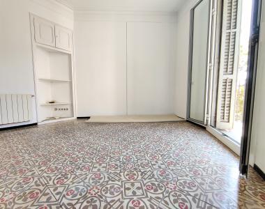 Piso con 2 habitaciones en alquiler