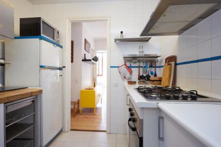 Apartamento en alquiler temporal en Ciutat Vella con 2 habitaciones y vestidor