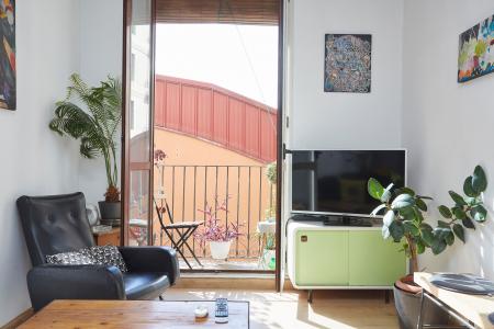 Apartamento en alquiler temporal en Ciutat Vella con 2 habitaciones y vestidor