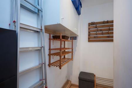 Apartamento en alquiler temporal en Ciutat Vella con 2 habitaciones y vestidor