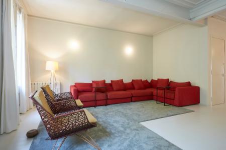 Квартира в аренду в Barcelona Pau Claris - Urquinaona