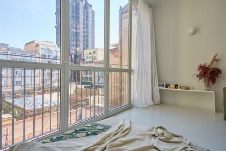 Квартира в аренду в Barcelona Pau Claris - Urquinaona