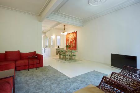 Квартира в аренду в Barcelona Pau Claris - Urquinaona