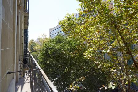 Квартира в аренду в Barcelona Pau Claris - Urquinaona