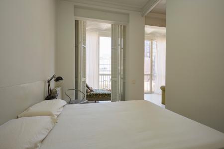 Квартира в аренду в Barcelona Pau Claris - Urquinaona