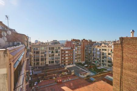 Amplio y luminoso piso de 118m2 en Eixample